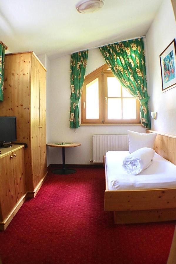 Hotel Garni Litzner อิสชเกิล ภายนอก รูปภาพ