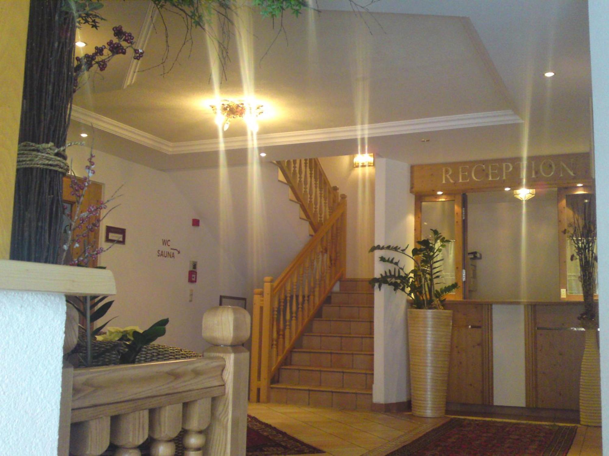 Hotel Garni Litzner อิสชเกิล ภายนอก รูปภาพ
